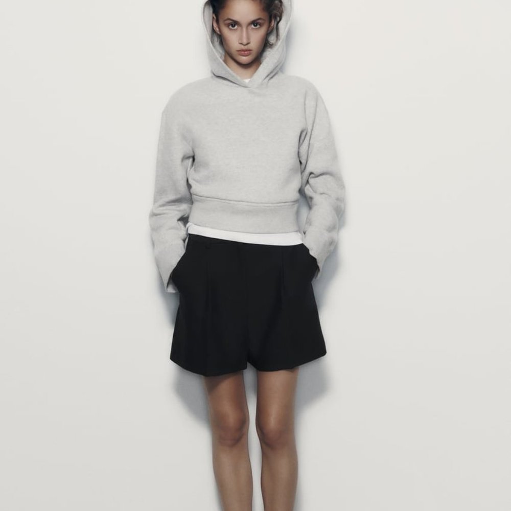 ZARA Black Pleated Shorts